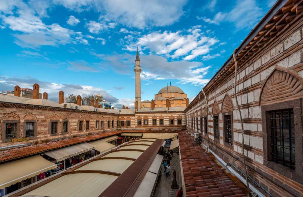 Kızlarağası Hanı - İzmir