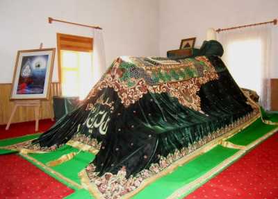 Şems-i Tebrizi Câmi Ve Türbesi - Konya