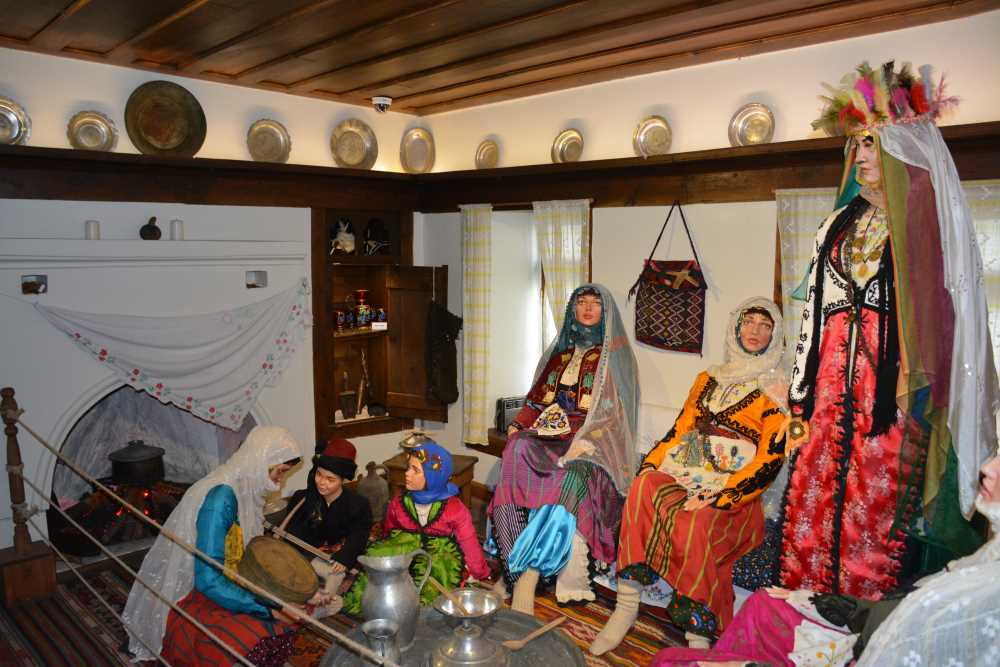 Muallim Mustafa Sırrı Özkan Kültür Evi - Burdur