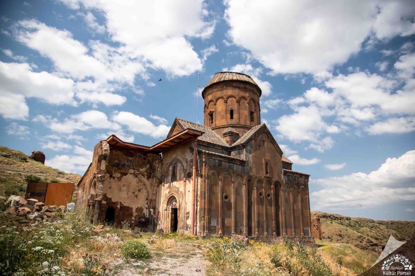 Tigran Honents Kilisesi - Kars
