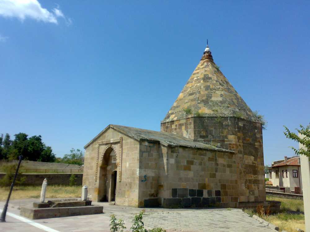Bektaş Efendi Türbesi - Nevşehir
