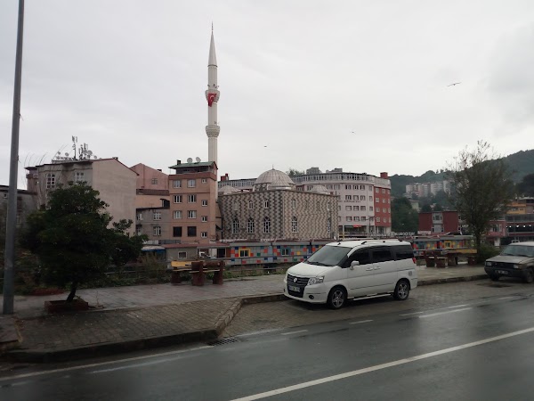 Orta Hopa Cami - Artvin