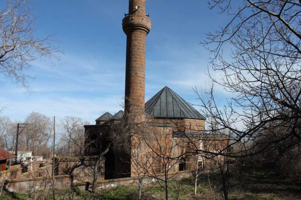 Kadı Mahmut Camii - Bitlis