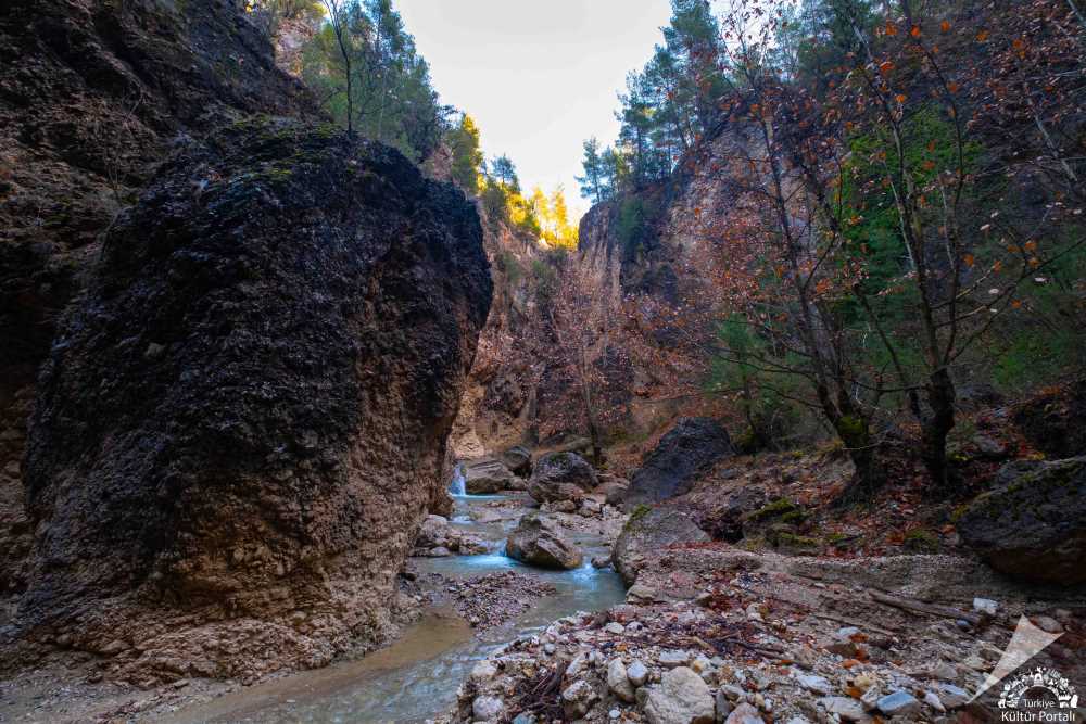 Emecik Kanyonu - Denizli
