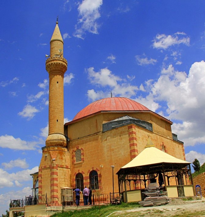 Abdurrahman Gazi Türbesi - Bitlis