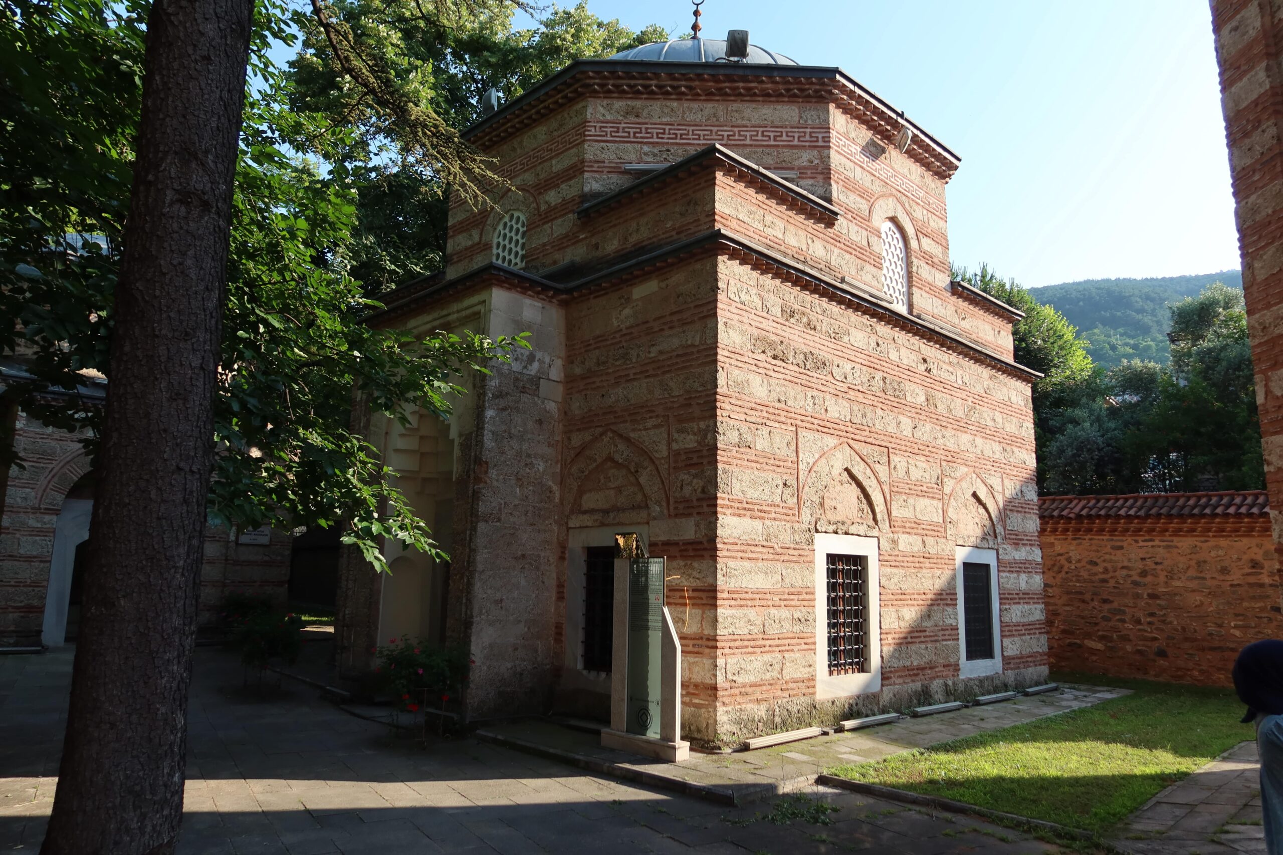 Mükrime Hatun Türbesi - Bursa