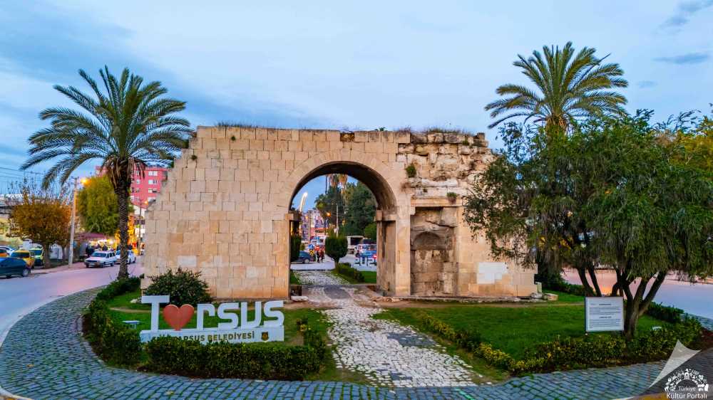 Kleopatra Kapısı - Mersin