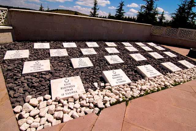 Albay Reşat Çiğiltepe Şehitliği - Afyonkarahisar