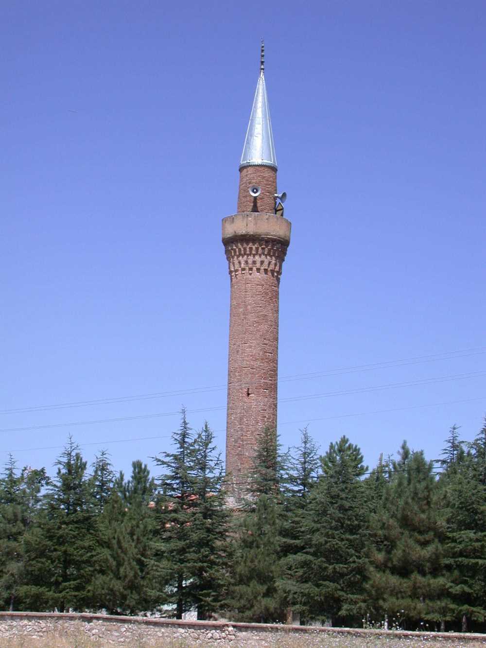 Küçükgökçeli Kırık Minare Camii - Isparta