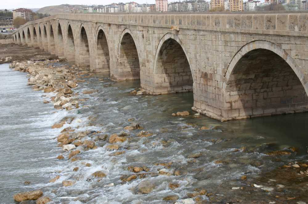 Kesik Köprü - Sivas