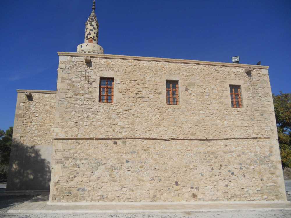 Alacalı Cami - Elazığ