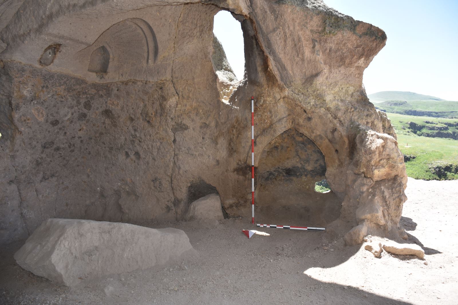 Divin Kapısı Kaya Mescidi - Kars