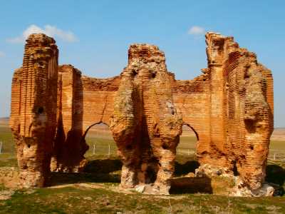 Üçayak Kilisesi - Kırşehir