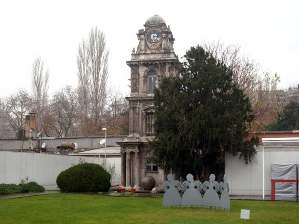 Tophane Saat Kulesi - İstanbul