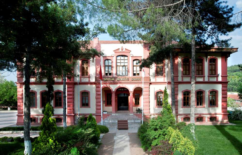 Rüştiye Mektebi / Belediye Hizmet Binası - Bilecik