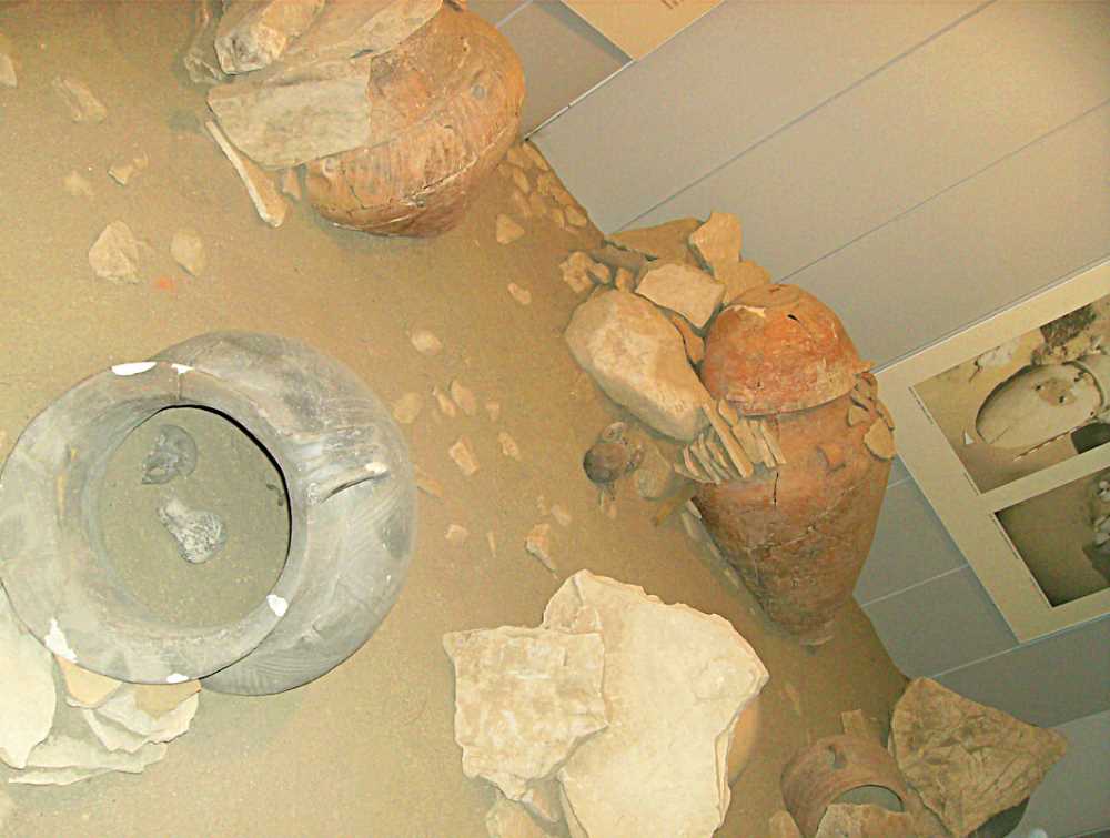 Küp Mezarlar - Isparta