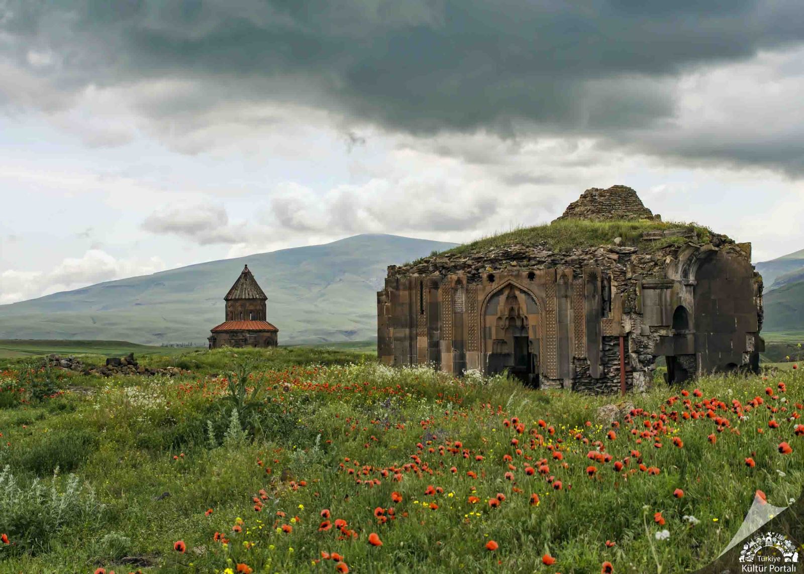 Selçuklu Kervansarayı - Kars