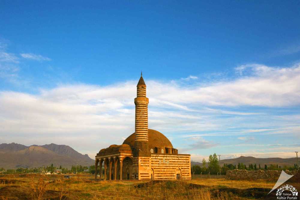 Kaya Çelebi Camii - Van