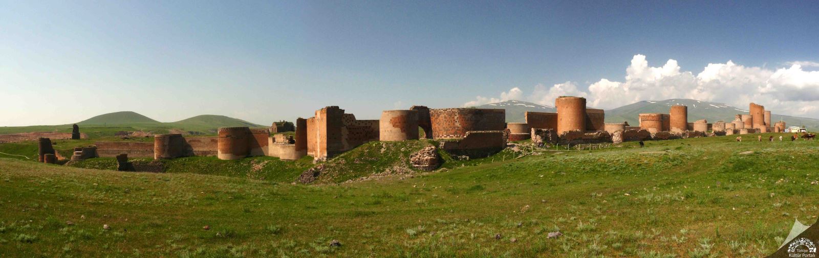 Ani Şehir Surları - Kars