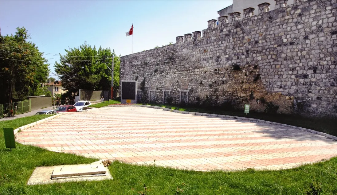 Balabancık Kalesi / Balabanbey Kalesi - Bursa