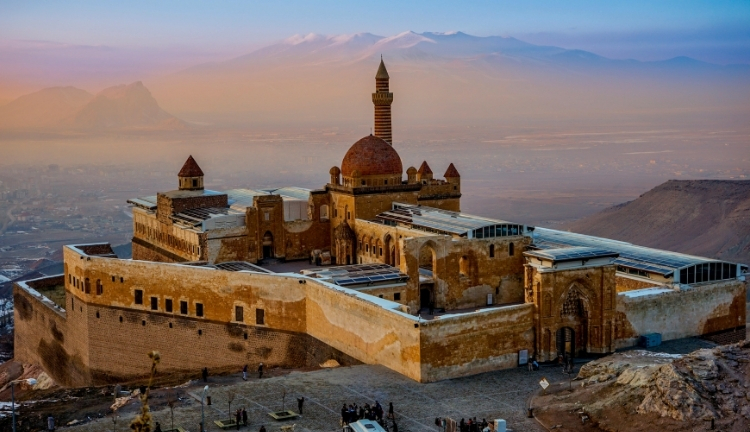 Ağrı ilinde Gezilecek Yerler , Müzeler ve Ören Yerleri