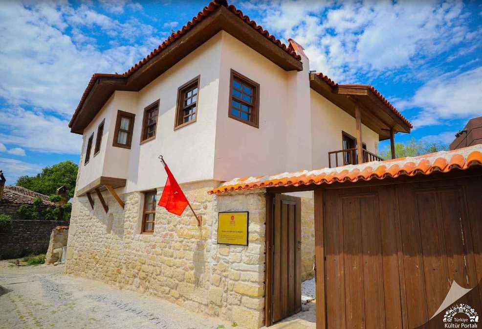Bigalı Atatürk Evi Ve Müzesi - Çanakkale