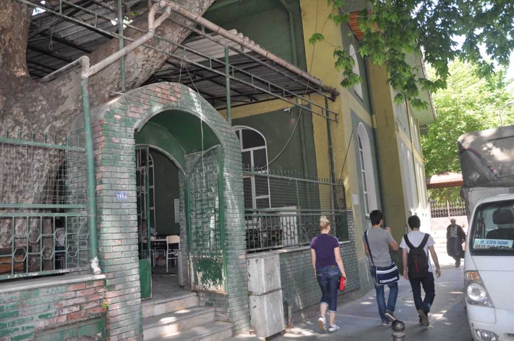 Baç Çınarlı Camii - Kocaeli