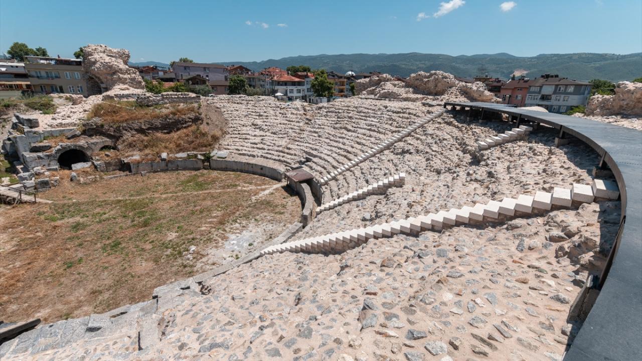 İznik Roma Tiyatrosu - Bursa