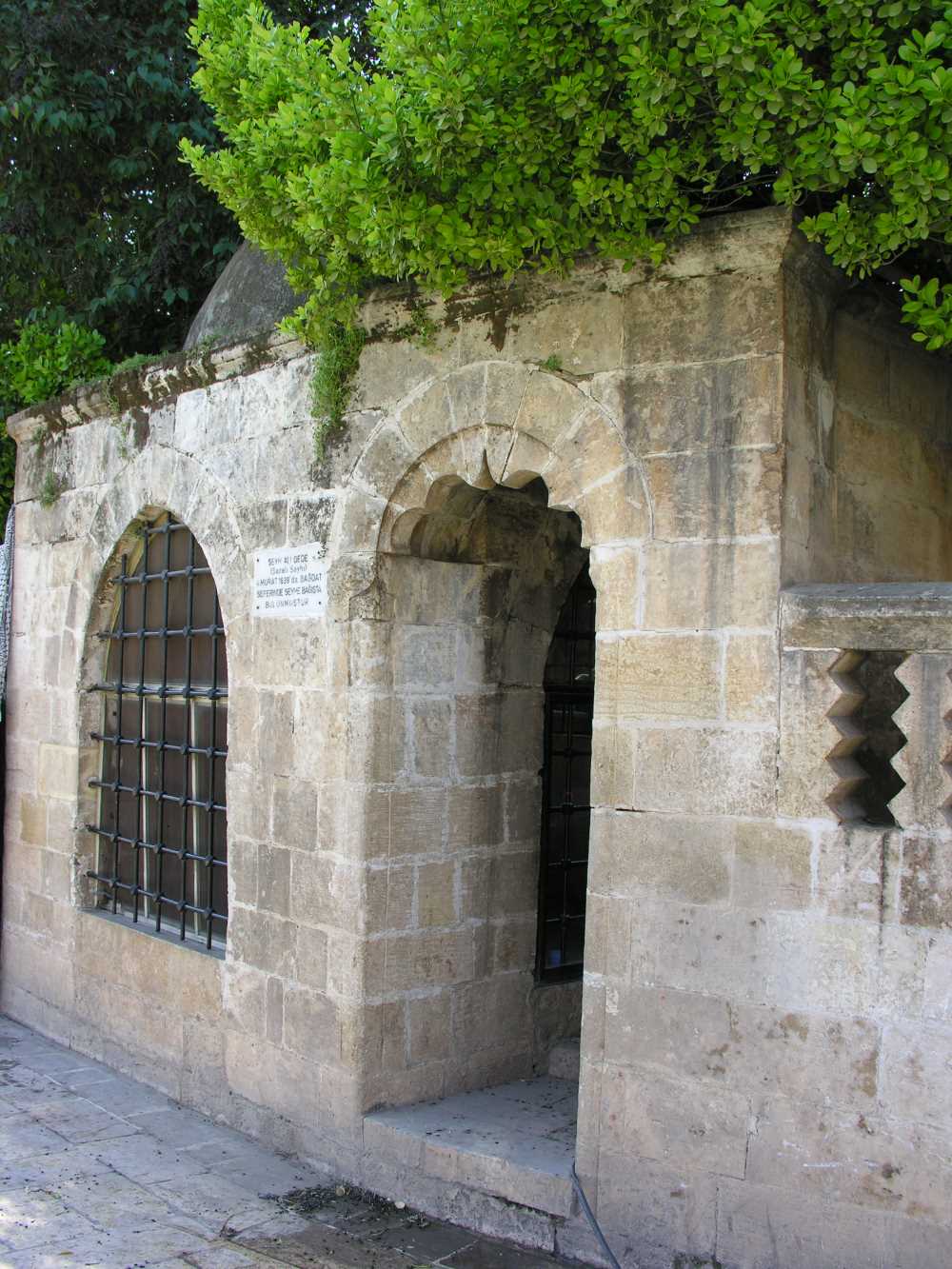 Şazeli Ali Dede Türbesi - Şanlıurfa