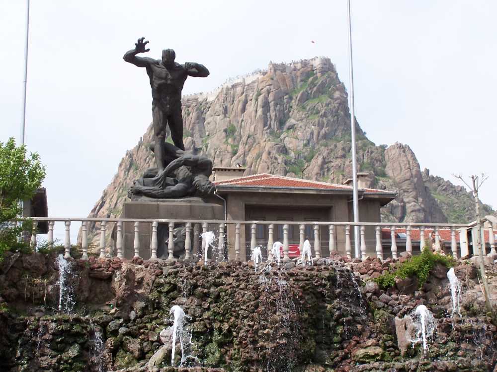 Zafer Anıtı - Afyonkarahisar