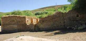 Başkale Pizan Hüsrevpaşa Medresesi / Örenkale - Van