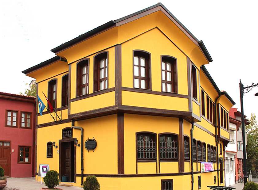 Anadolu Üniversitesi Eğitim Karikatürleri Müzesi - Eskişehir