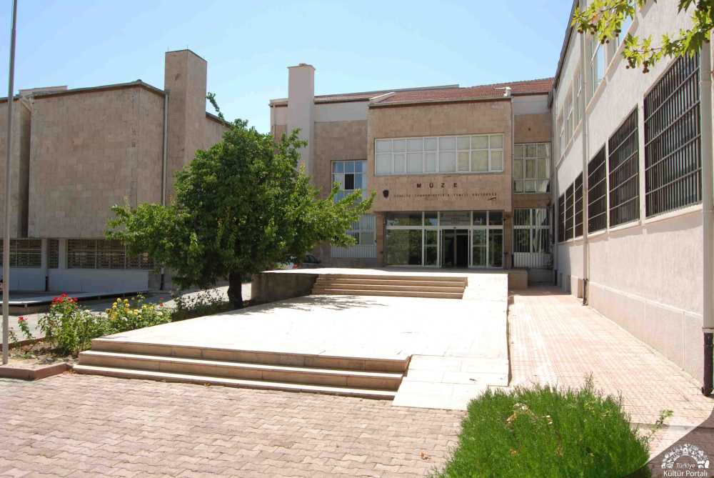 Elazığ Arkeoloji Ve Etnografya Müzesi - Elazığ