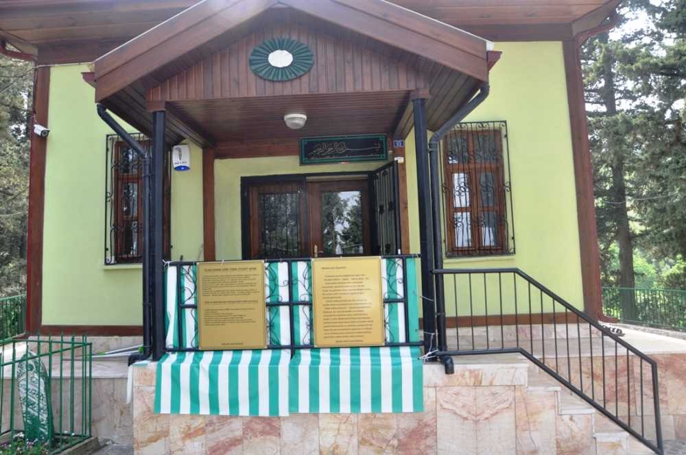 Sultan Baba Türbesi - Kocaeli