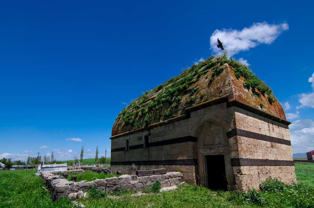 Hamur Kümbeti - Ağrı